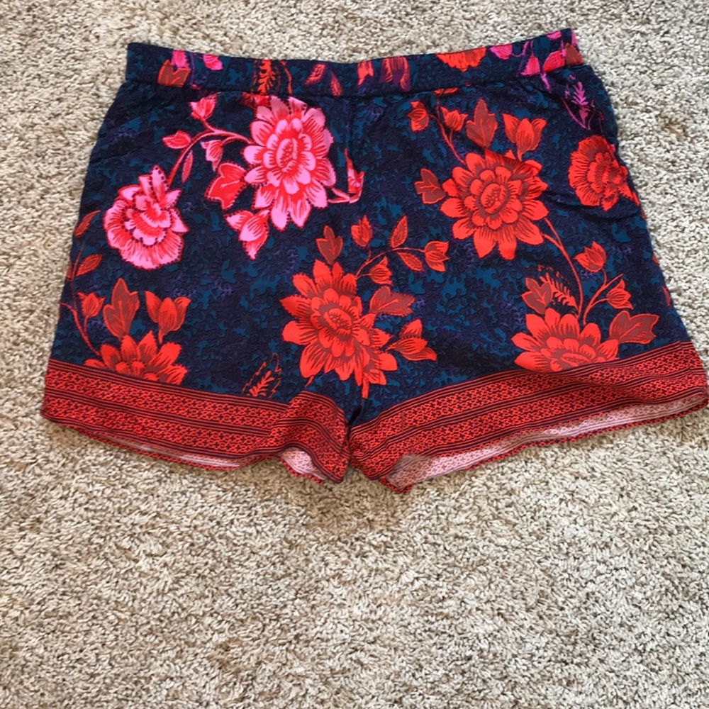 Anthropologie printed shorts size M